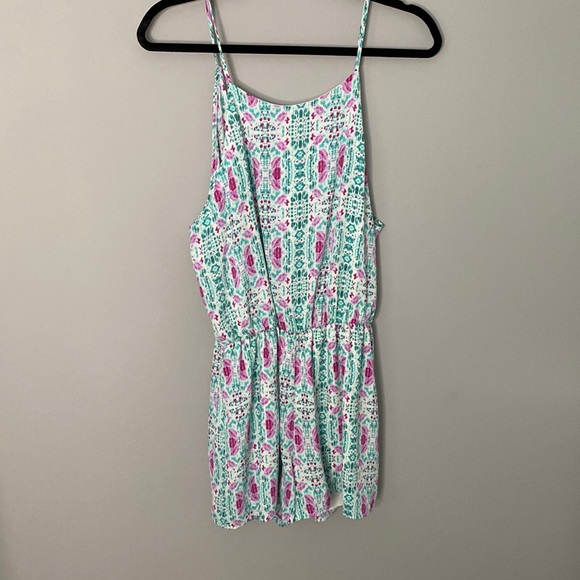 Everly Romper (size large) - Picture 1 of 6